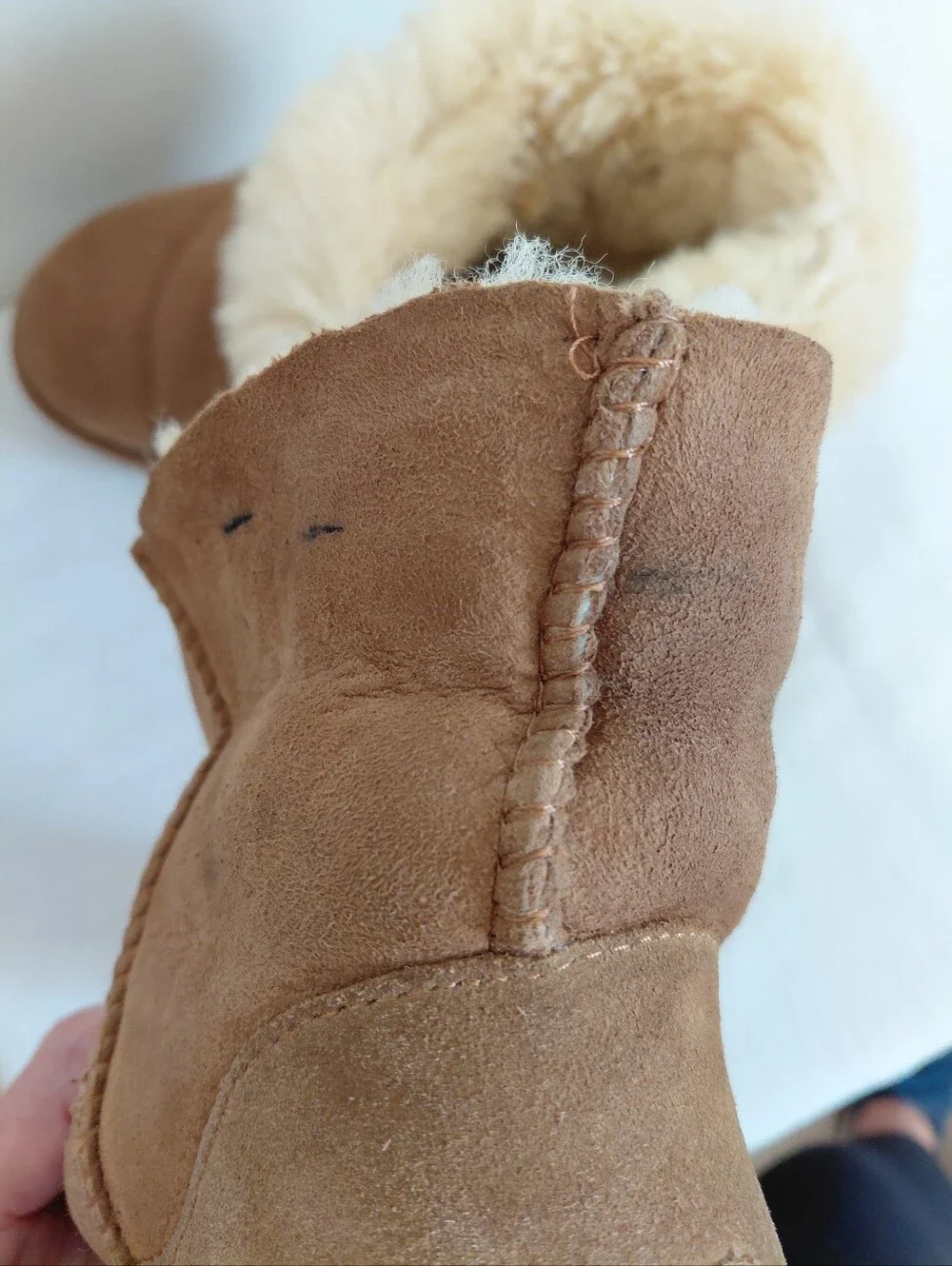 Ugg Classic Short Boot Size 8